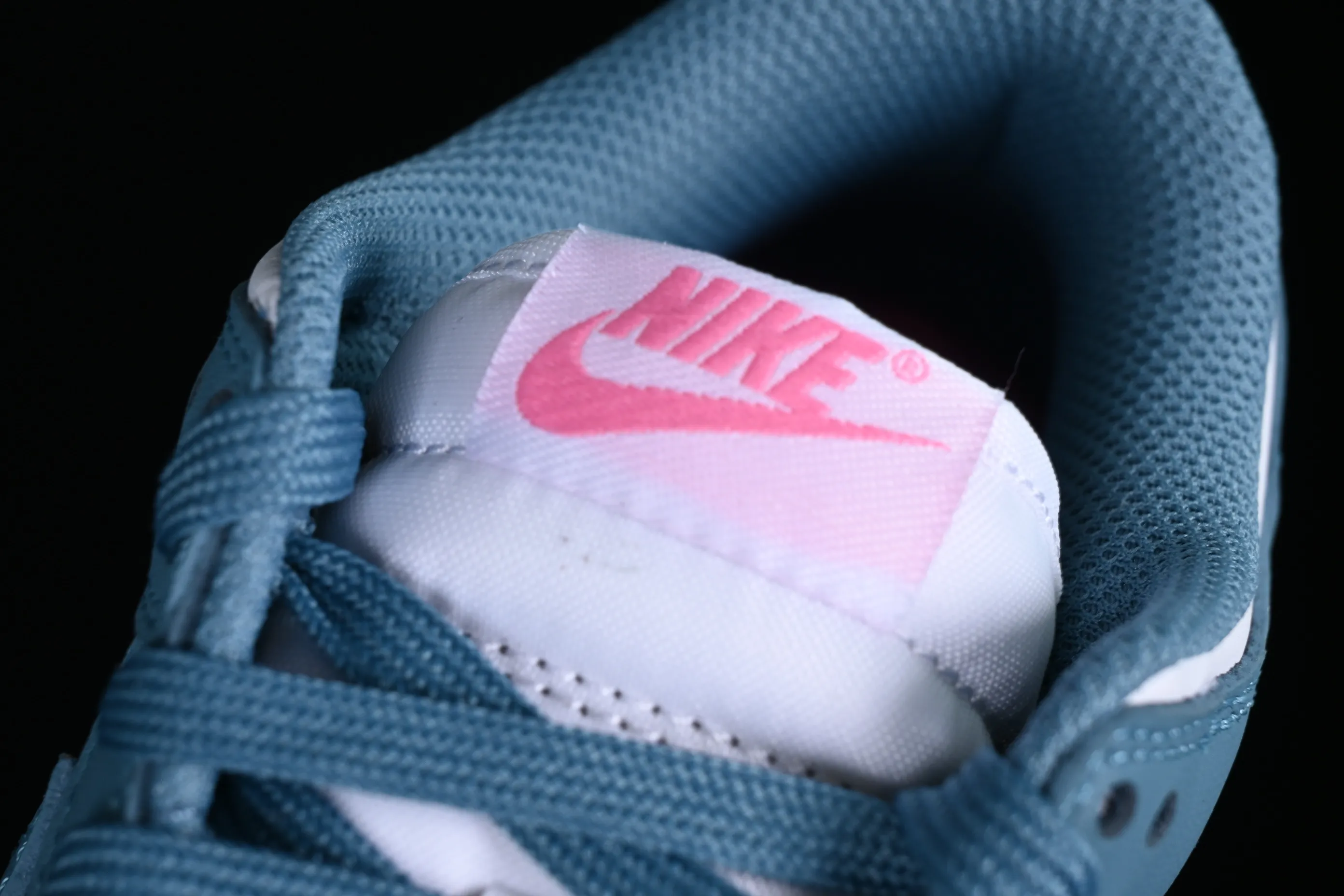 All categories Nk SB Dunk series Nk SB Dunk Low low-top sneakers Nk Dunk Low "South Beach" South Coast color SB low-top casual sneakers FJ0739-100